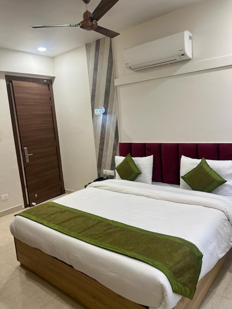 Hotel Utsav Grand